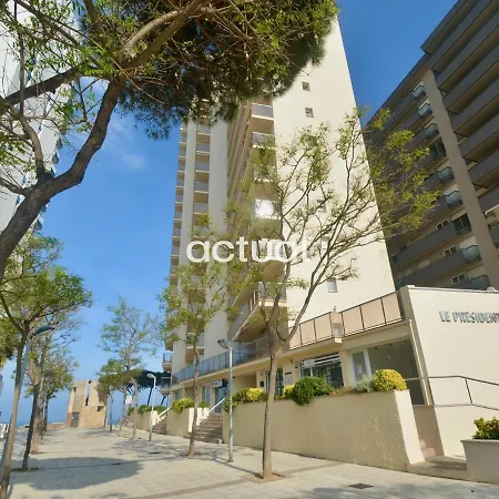 President C-6 Apartman *